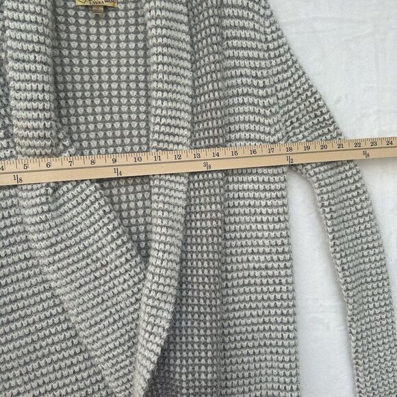 Vera Wang Princess Grey Silver Open Duster Cardigan Sweater Small Shawl Pockets - Picture 6 of 8